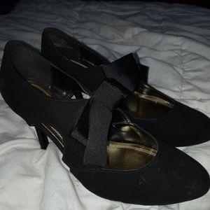 Impo Black Bow Heels